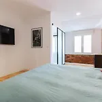 Duplex Deluxe * リスボン