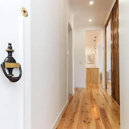 Duplex Deluxe * Lisbon